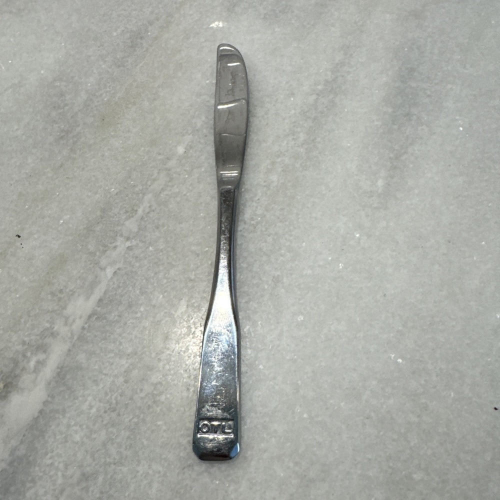 OTL South Airlines Odessa Ukraine Knife Flatware Silverware Plane‎ Food Service